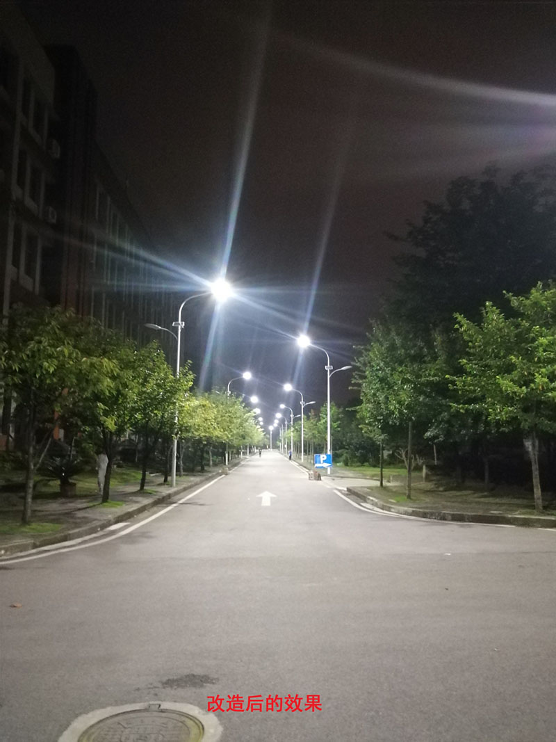 貴州某高校為本校區(qū)內(nèi)600多盞路燈更換LED燈頭及加裝太陽能LORA調(diào)光控制模塊，達(dá)到了節(jié)能和智能控制的目的。(圖9)